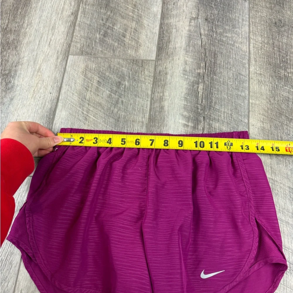 Nike‎ Magenta Shorts